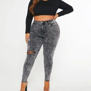 NEW, 1XL, Plus High Waist Ripped Skinny Jeans
